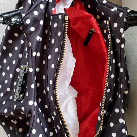 Purse - Picture 3 of 3